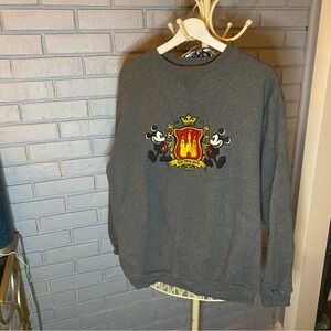 Vintage Disney Gray Crewneck Sweatshirt with Mickey Crest 1971